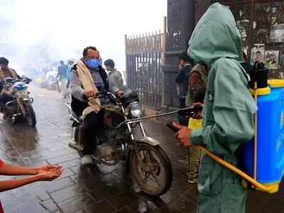 Iranian, Yemeni officials review political regional developments