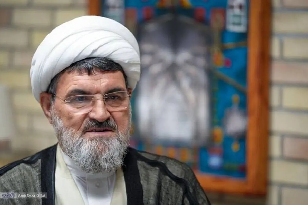 سخت‌گیری‌هایی که درباره حجاب می‌کنند را، کجا امام گفته است؟