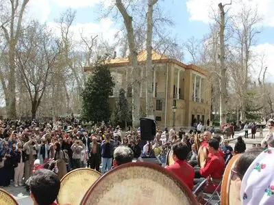 استقبال گسترده گردشگران از موزه‌های مجموعه فرهنگی‌تاریخی نیاوران طی ۳ روز نخست سال