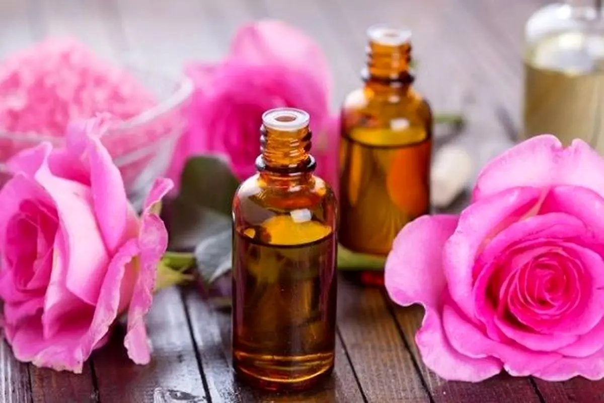 اسانس چیست + کاربرد ها + تاریخچه + منبع معتبر برای خرید اسانس (اسانس پارس)