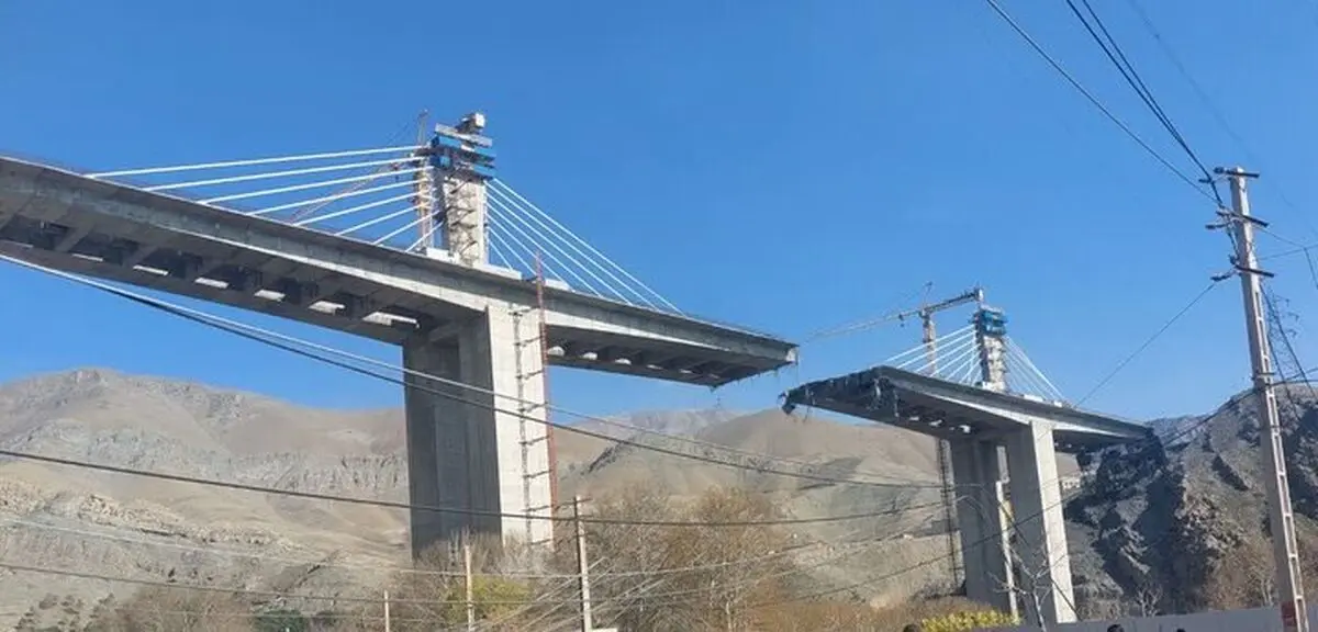 کلاس درس عمران دانشگاه خوارزمی در پل B۱ کرج