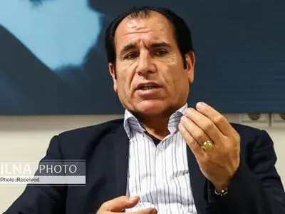 دولت سه‌جانبه‌گرایی را از شعار به واقعیت تبدیل کند/ کارگران باید برای سرنوشت خودشان تصمیم‌گیری کنند