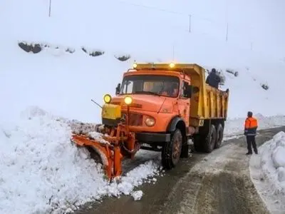 برف‌روبی بیش از 10 هزار کیلومتر باندراه در استان مرکزی