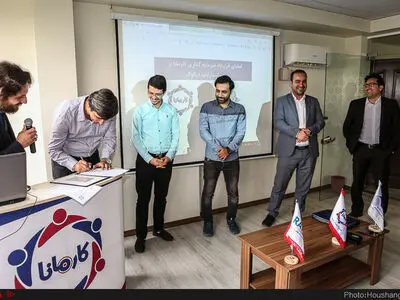 آیین افتتاحیه فضای کار اشتراکی کارمانا در مرکز نوآوری دانشگاه الزهرا