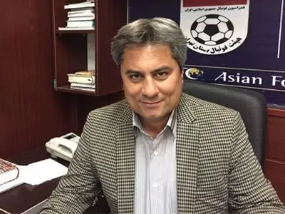 رضا عابدینی از هیات فوتبال تهران استعفا داد