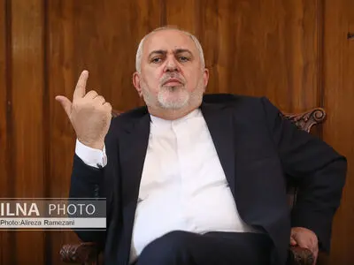 ظریف: الاتفاق النووی قائم بسبب ایران ولیس بسبب الترویکا الاوروبیة