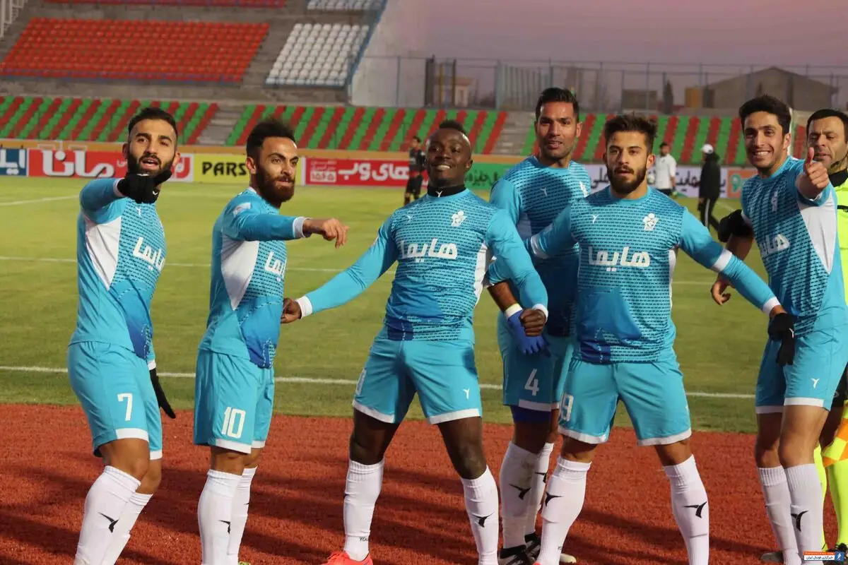 وابستگی جلالی به مهاجم نیجریایی/ پیکانِ بدون منشا، بدون پیروزی