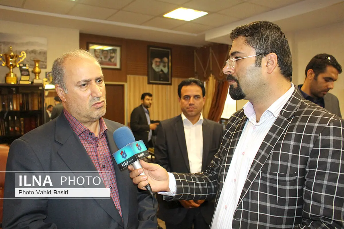 طلب فیفا مشکل استقلال و پرسپولیس را حل می‌کند/ دنبال راهکار برای پرداخت پول ویلموتس هستیم/ به کی‌روش  بدهی نداریم