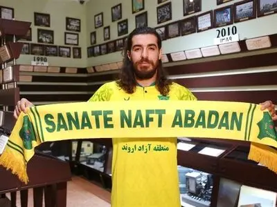 مهدی داغر به صنعت نفت آبادان پیوست