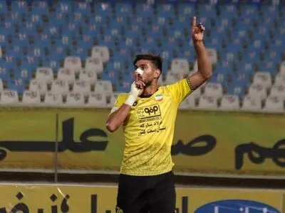 فرهاد مجیدی  به دنبال مهاجم مدنظر پرسپولیس 