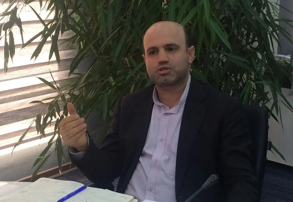 امسال 3 هزار عدد و سال آینده 30 هزار سامانه خورشیدی نصب می‌کنیم