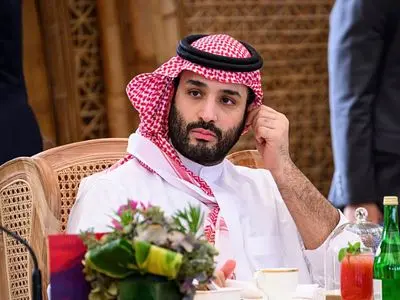 عربستان سعودی و بازگشایی محدود مشروبات الکلی پس از دهه‌ها ممنوعیت