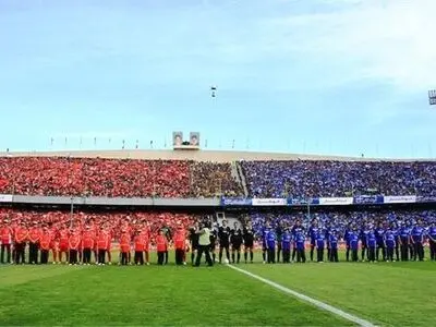 حواشى نشست تیمهاى پرسپولیس و استقلال + عکس