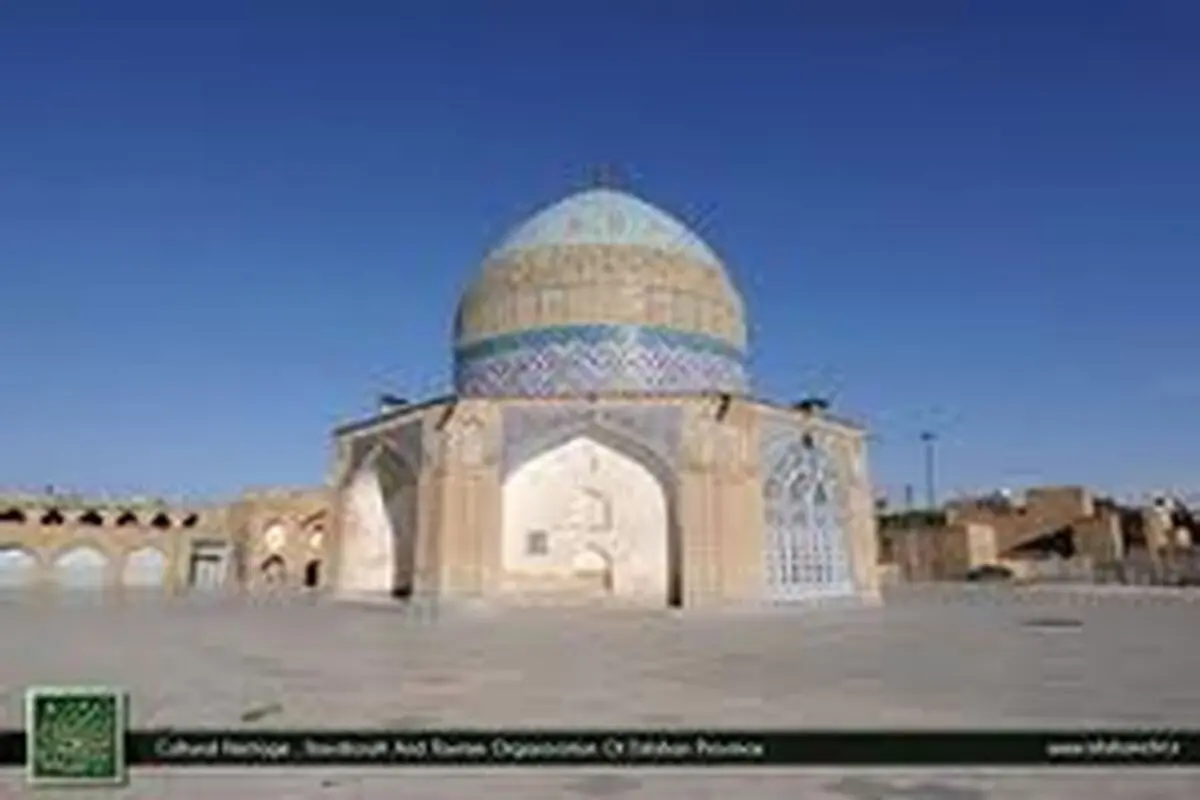 با اعتبار ۱۴ میلیارد ریالی مرمت گنبد امامزاده هفده تن گلپایگان پایان یافت