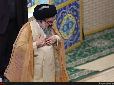 حجت الاسلام احمد خاتمی خطیب این هفته نماز جمعه تهران خواهد بود 