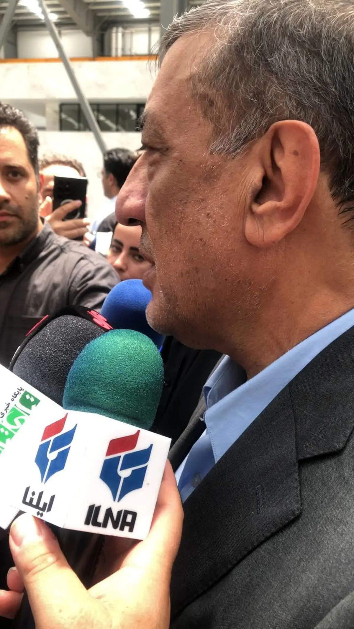 سفر رئیس‌جمهور به البرز به دلیل میزبانی از مقام عراقی به تعویق افتاد