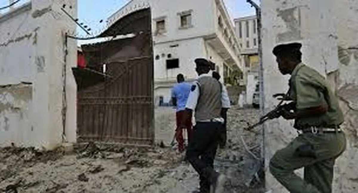 دستگیری یک مهاجم انتحاری در نزدیکی مرکز پلیس در موگادیشو

