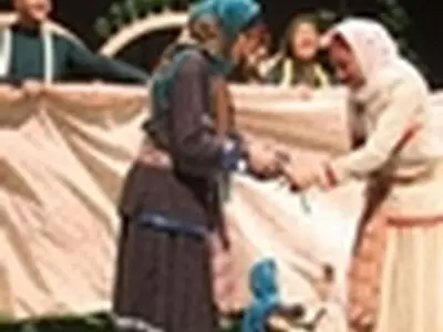 «خاله مرجان و خروس» و «کلوچه دارچینی» ویژه کودکان به صحنه می‌روند