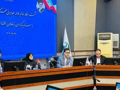 مهاجرانی: کیش نماد موفقیت مناطق آزاد است