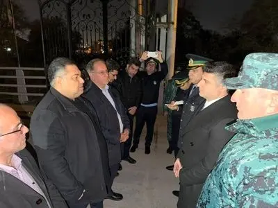 توافق ایران و آذربایجان برای افزایش ظرفیت خروج کامیون‌ها از مرز آستارا