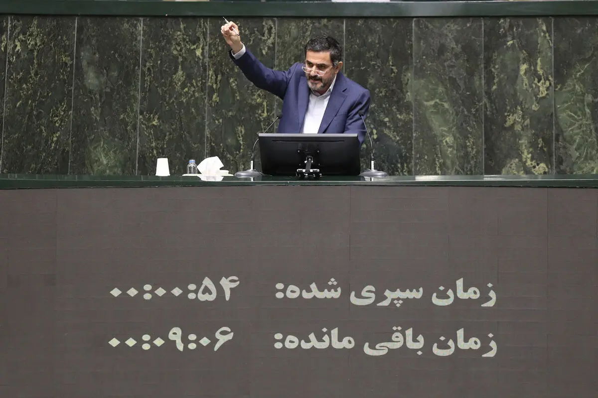 دود موتورهای افشاگرانه برخی‌ها نظام را خفه کرده است