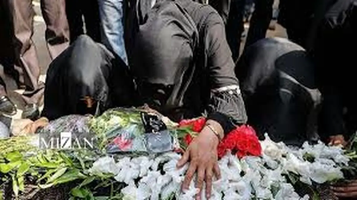 تبلیغ عجیب یک شرکت خصوصی خدمات مراسم ترحیم + عکس