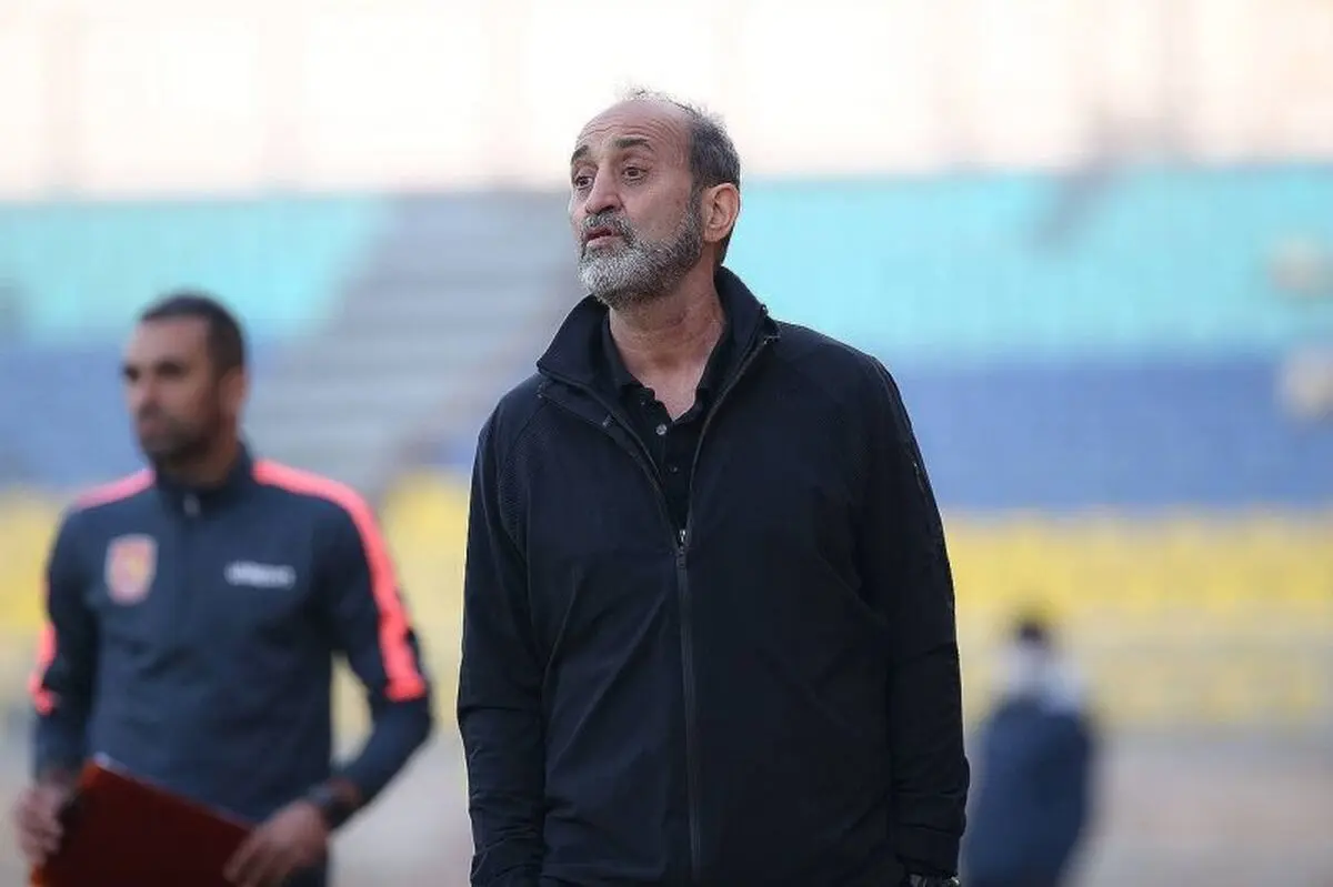اکبر میثقاقیان سرمربی شموشک نوشهر شد