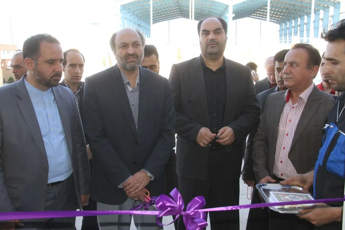 کارخانه تولید منهول پلی اتیلن در شهرستان آبیک افتتاح شد