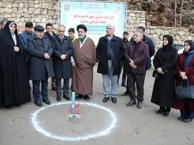 قلعه قبان ماکو دوباره جان می‌گیرد/ کلنگ زنی عملیات باززنده سازی این مجموعه تاریخی