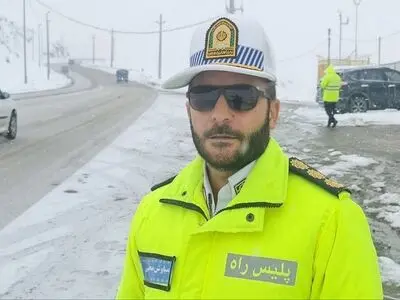 جاده چالوس بازگشایی شده است/ خطر ریزش سنگ به دلیل تداوم بارش برف 