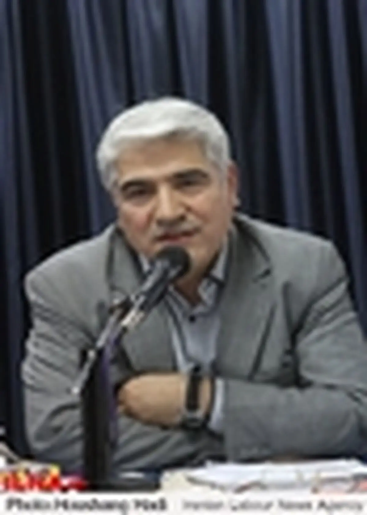 برخی به غلط نظارت وزارت کار را به دخالت در امور صنفی تعبیر می‌کنند