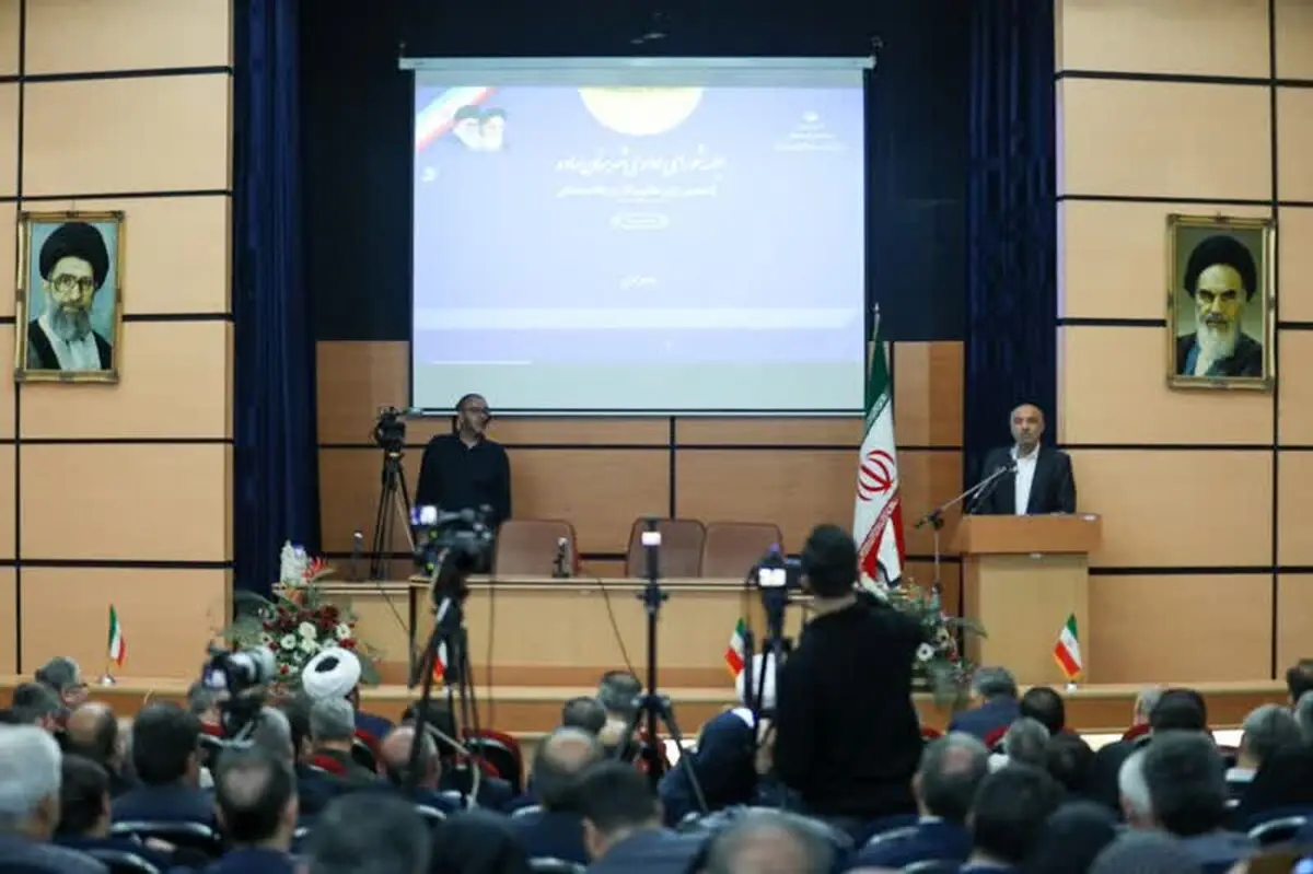 اختصاص 100 هزار قطعه زمین برای احداث مسکن جامعه کارگری / بازنگری در برخی مقررات کشور ضروری است