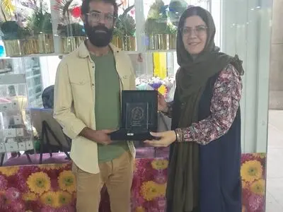 فیلمساز ایرانی از جشنواره مذهب امروز جایزه گرفت