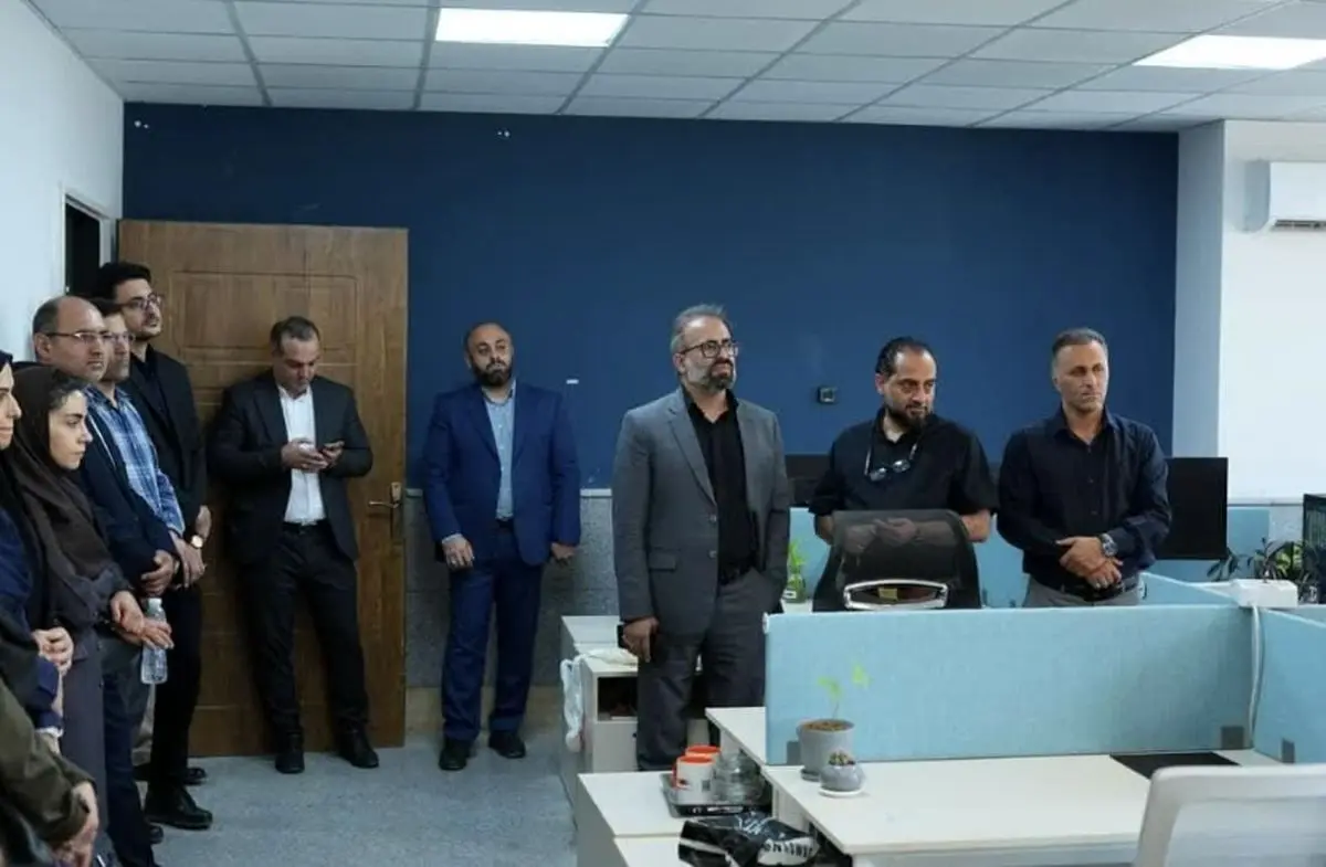بازدید رئیس سازمان برنامه و بودجه البرز از کارخانه نوآوری / بررسی ظرفیتهای اقتصاد دانشبنیان استان