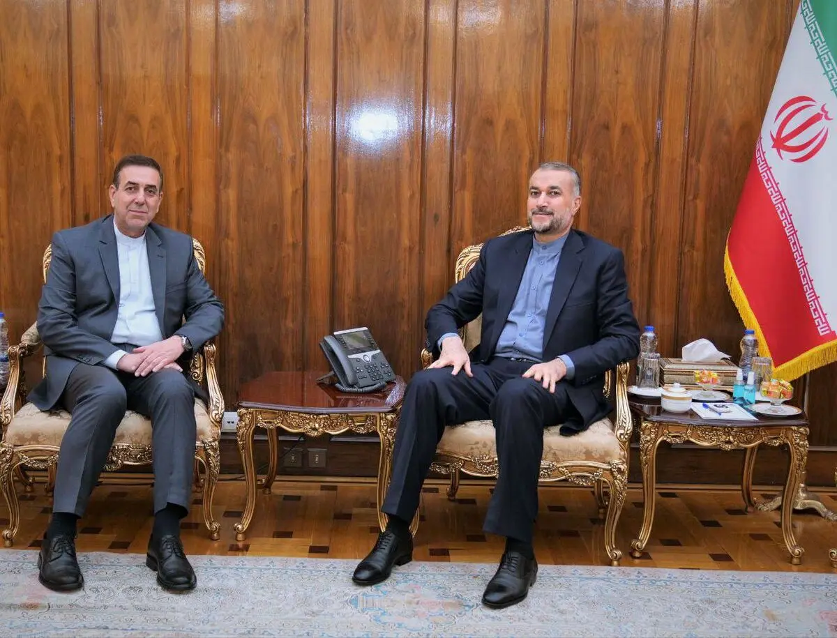دیدار سرکنسول جدید در فرانکفورت وزیر امور خارجه 