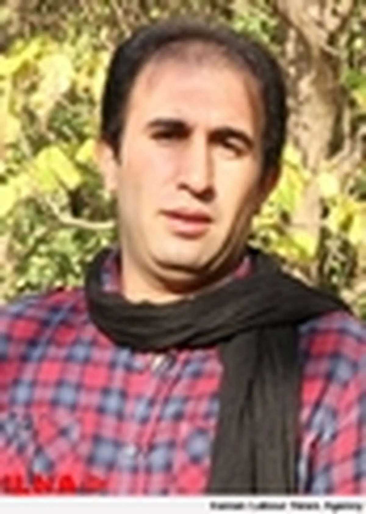 سردارشمس‌آوری: نقد ادبی در تسخیر مافیای روزنامه‌نگاری
