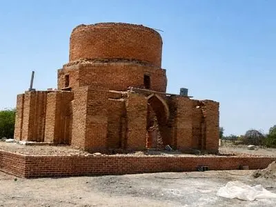 آغاز فاز دوم عملیات مرمت بنای تاریخی گنبد سرخ