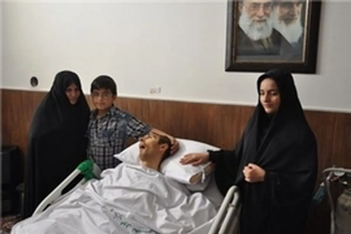 وزیر آموزش و پرورش با شهید زنده لرستانی دیدار کرد