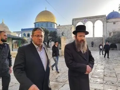 یورش بن گویر به مسجد الاقصی
