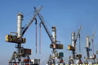 توقف ٢٠ فروند کشتی حامل کالای اساسی در لنگرگاه بندر امام / رتبه دوم ایران در خزر از نظر تعداد کشتی 