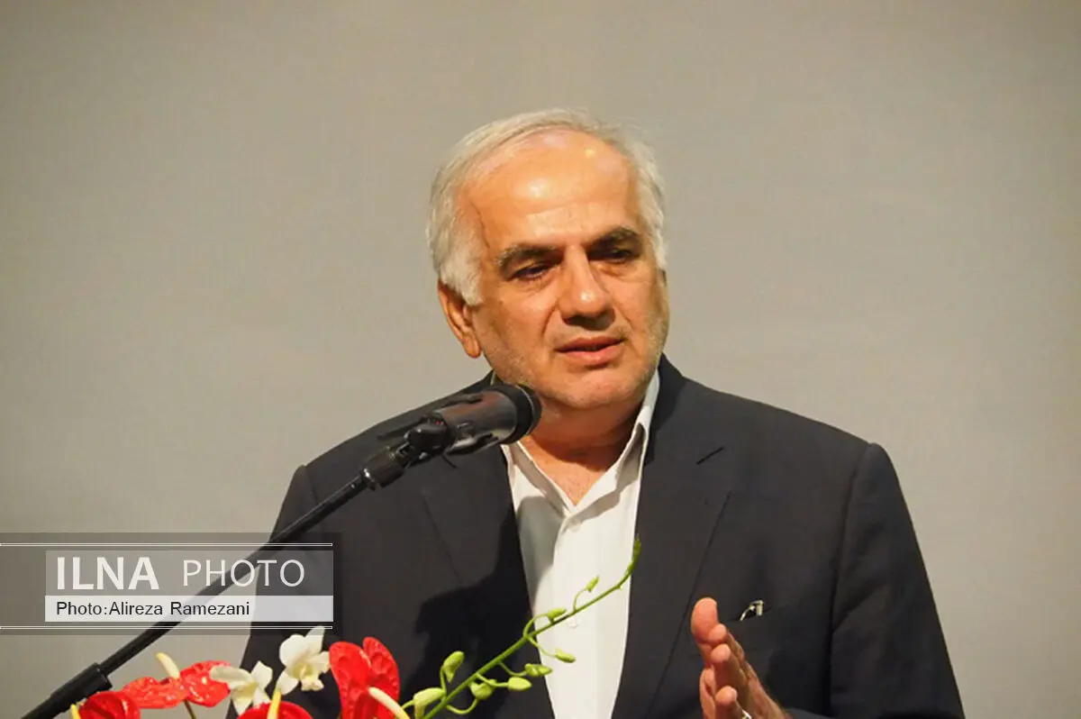 صنعت گردشگری در ایجاد اشتغال  نقش بسیار اثرگذاری دارد 