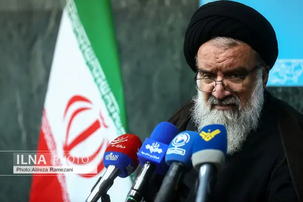 ایران لقمه ساده‌ای نیست که استکبار به راحتی آن را فرو دهد