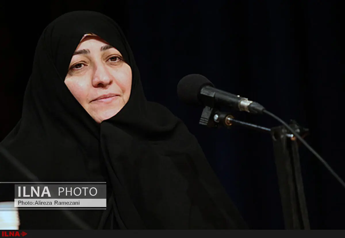 صنعتی شدن و مهار بیکاری مهمترین وظیفه مجلس است