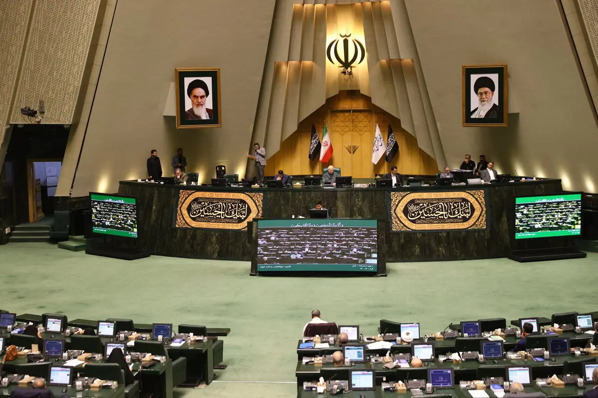 تکلیف دولت برای جذب نخبگان علمی خارج از کشور
