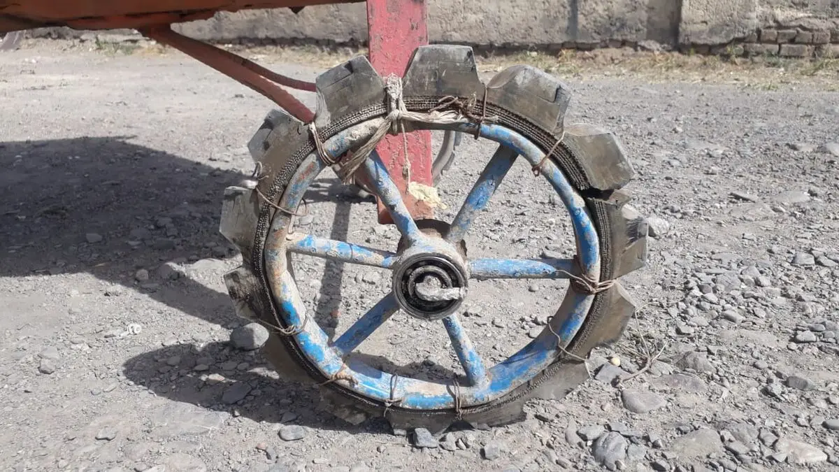تأخیر در ارائه لباس و ابزار کار به کارگران شهرداری نیشابور