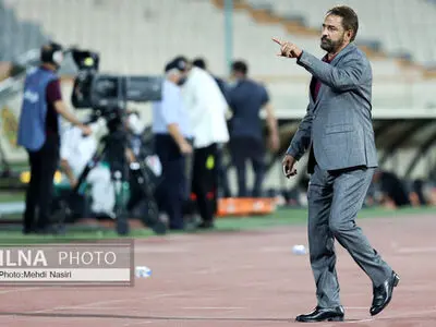جای خالی کریمی در جنجال نشست خبری صنعت نفت آبادان!