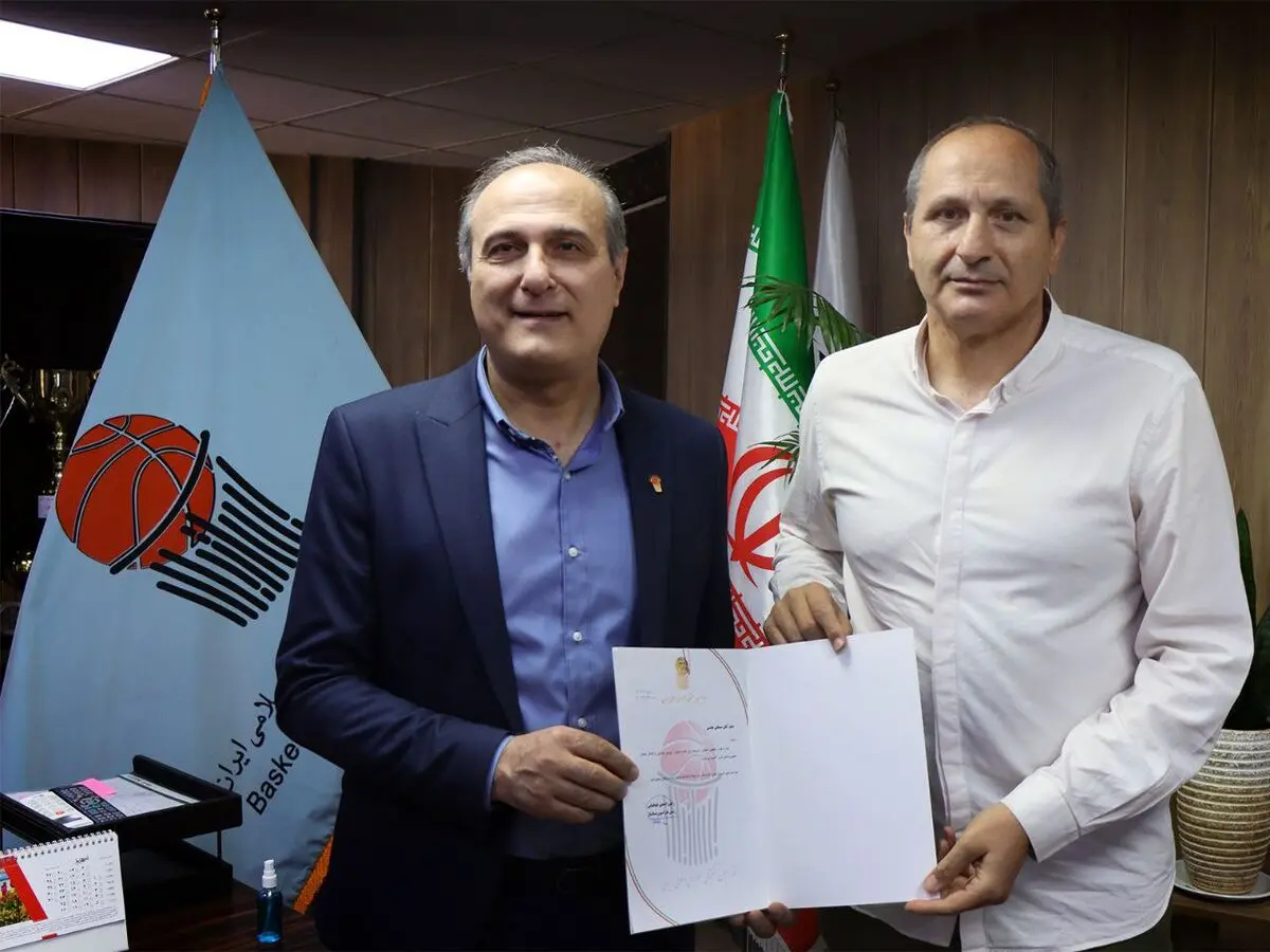 هاشمی رسماً سرمربی تیم ملی بسکتبال شد