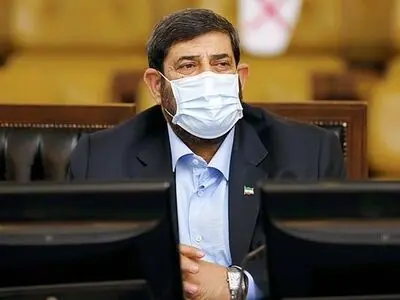 در موضوع ارز ۴۲۰۰ تومانی عجله کردیم/ بانک مرکزی باید برای اجرای قانون جهش تولید مسکن بانک‌ها را به خط می‌کرد