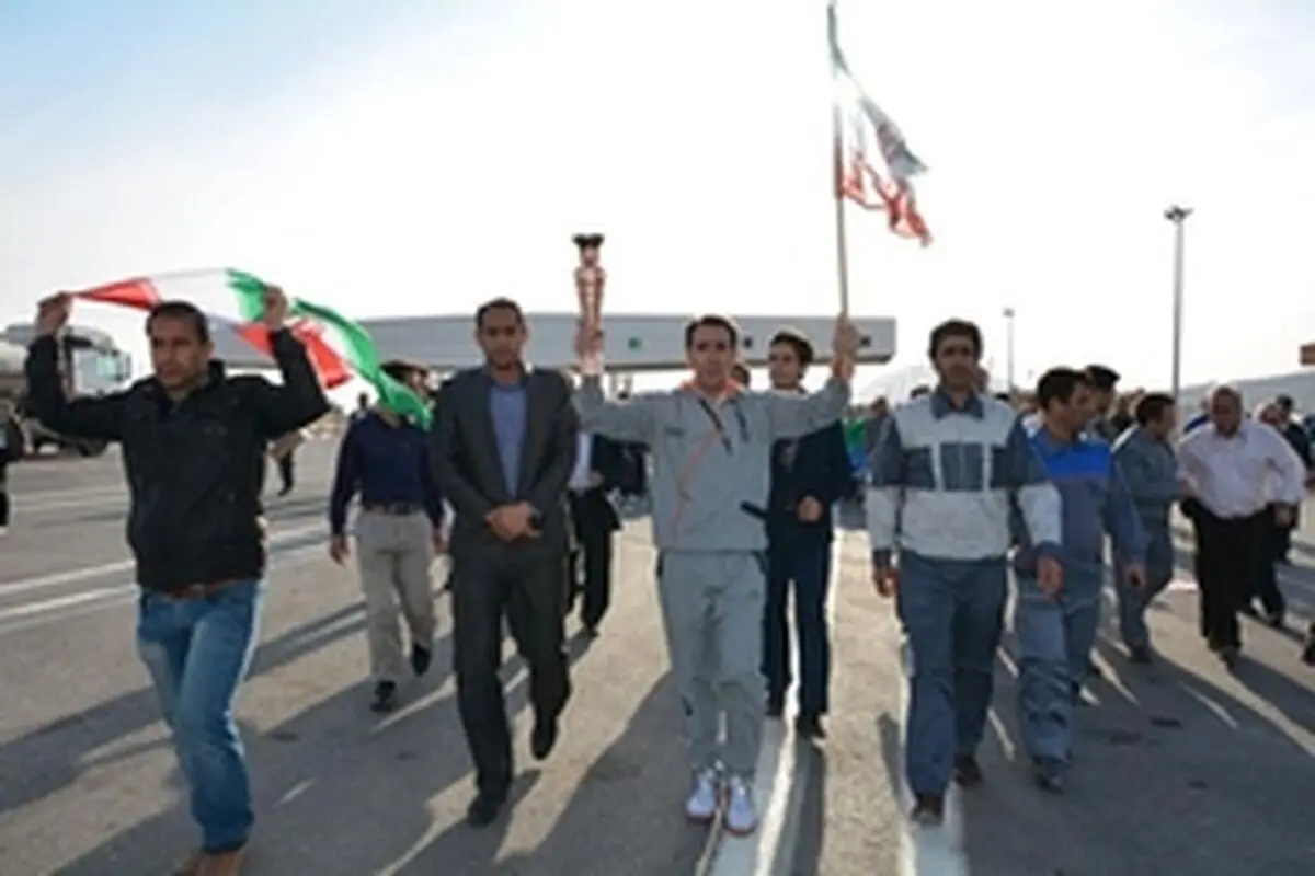 مشعل مسابقات المپیاد کارگری وارد لرستان شد