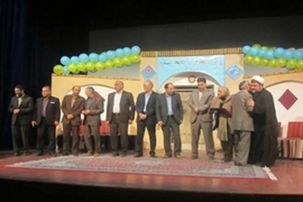 جشن " پدربزرگ‌ها سلام، مادر بزرگ‌ها سلام " در سمنان برگزار شد